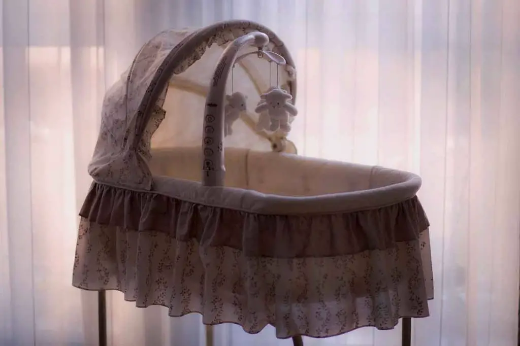 When To Take Baby Out Of Bassinet